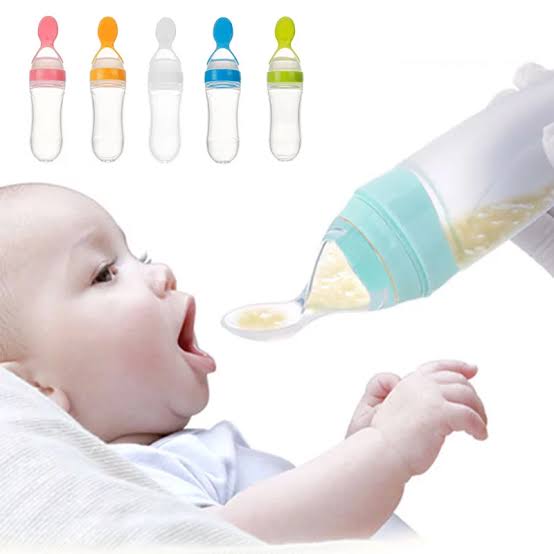 Squeeze Baby Feeder with Spoon